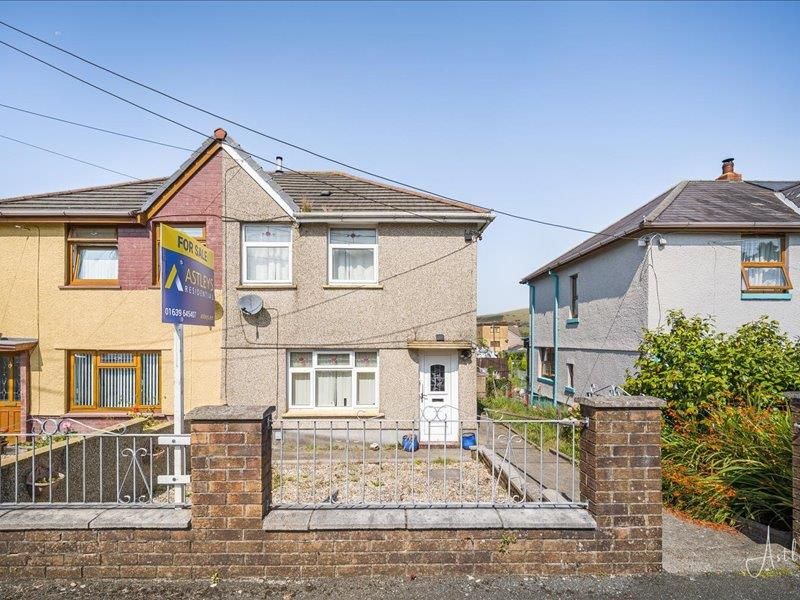Property photo 1 of 17 Main Dwelling
