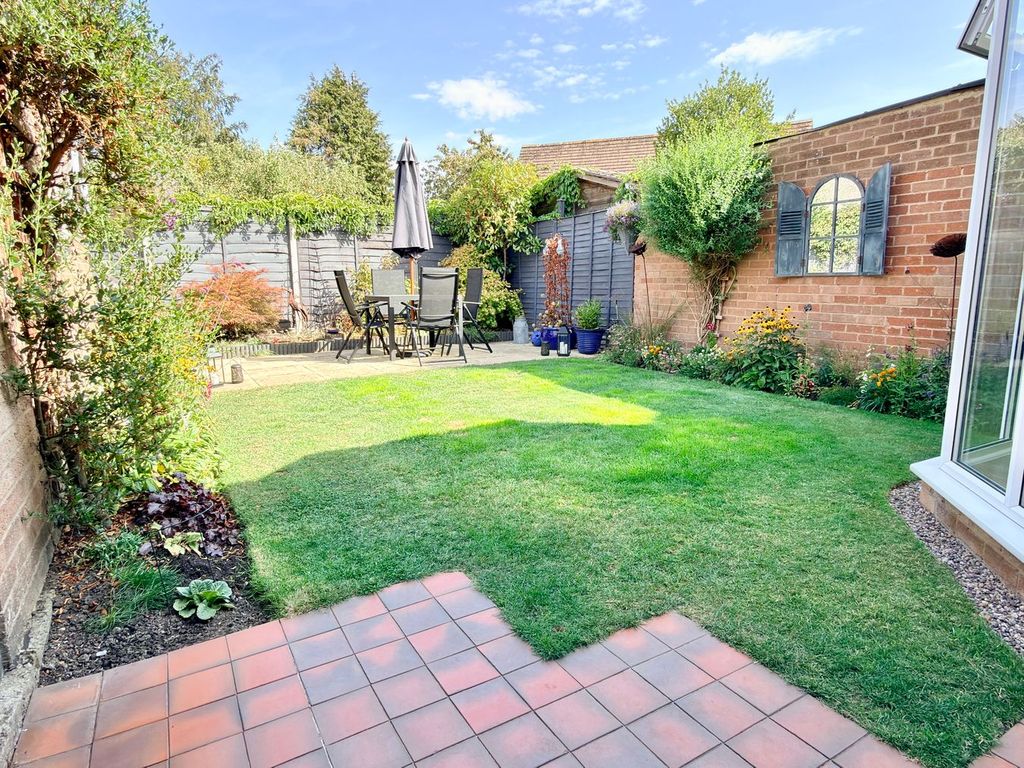 Property photo 2 of 11