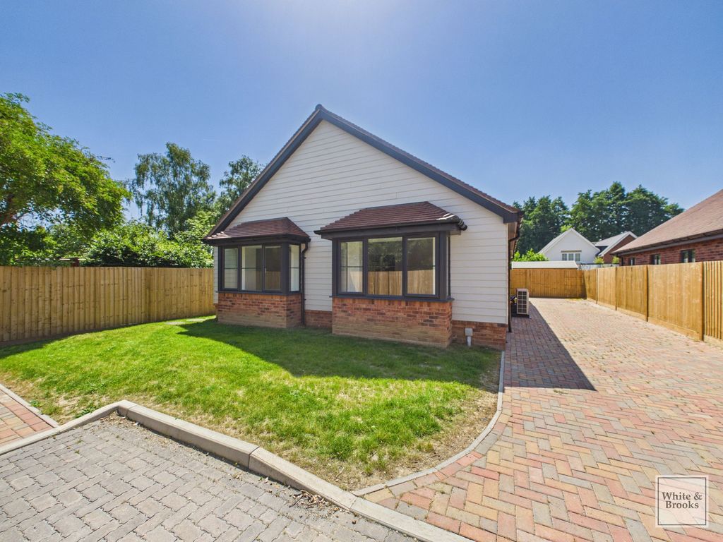 Property photo 1 of 23