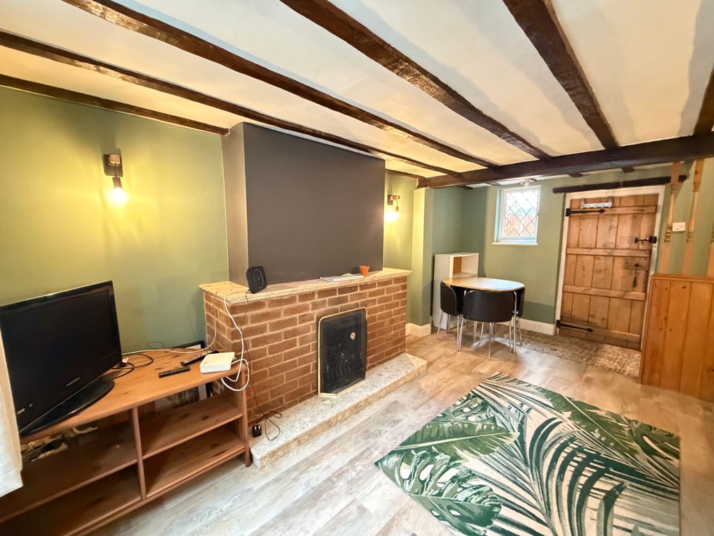 Property photo 3 of 11 Image