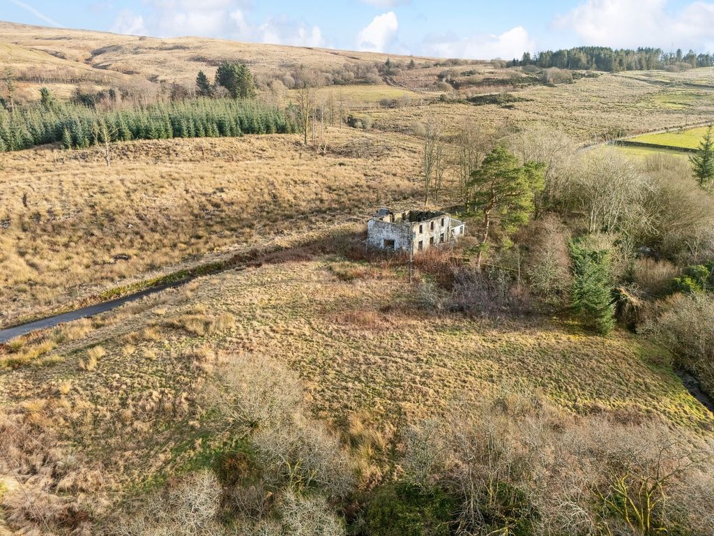 Property photo 2 of 10