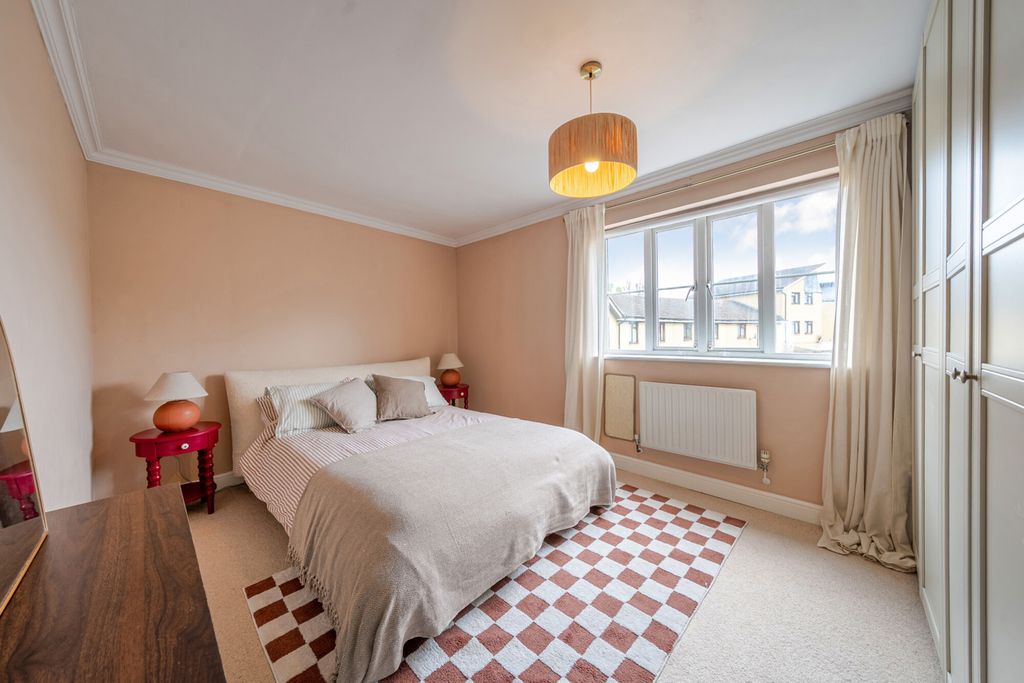 Property photo 1 of 15 1445919-15-69Df78...