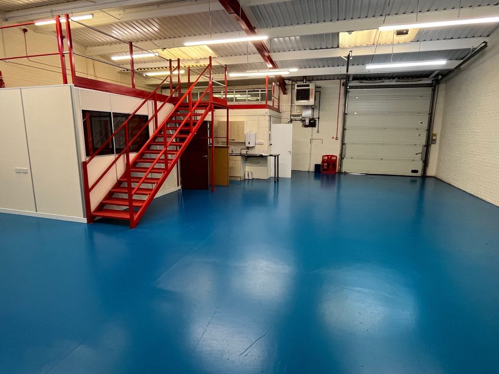 Property photo 2 of 4