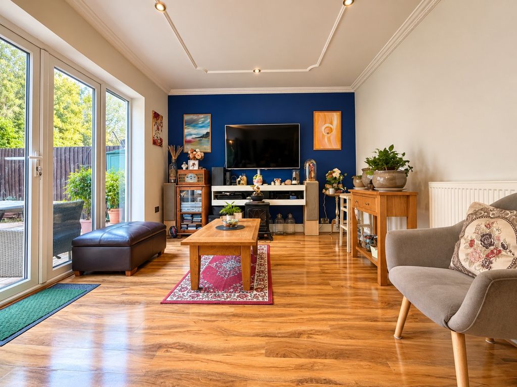 Property photo 3 of 13 5224934
