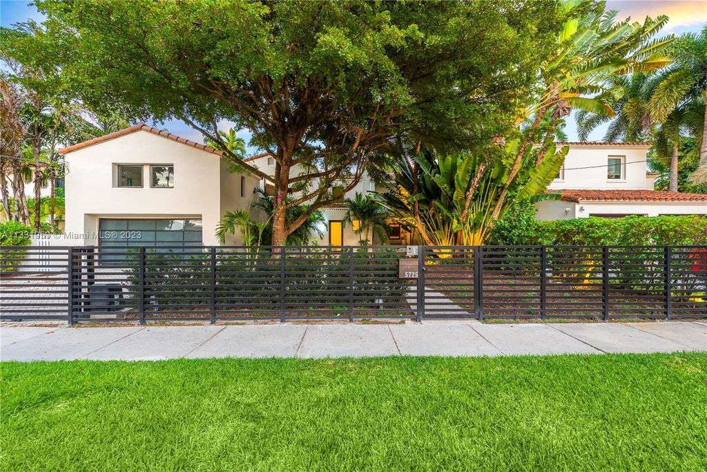 Property photo 1 of 50