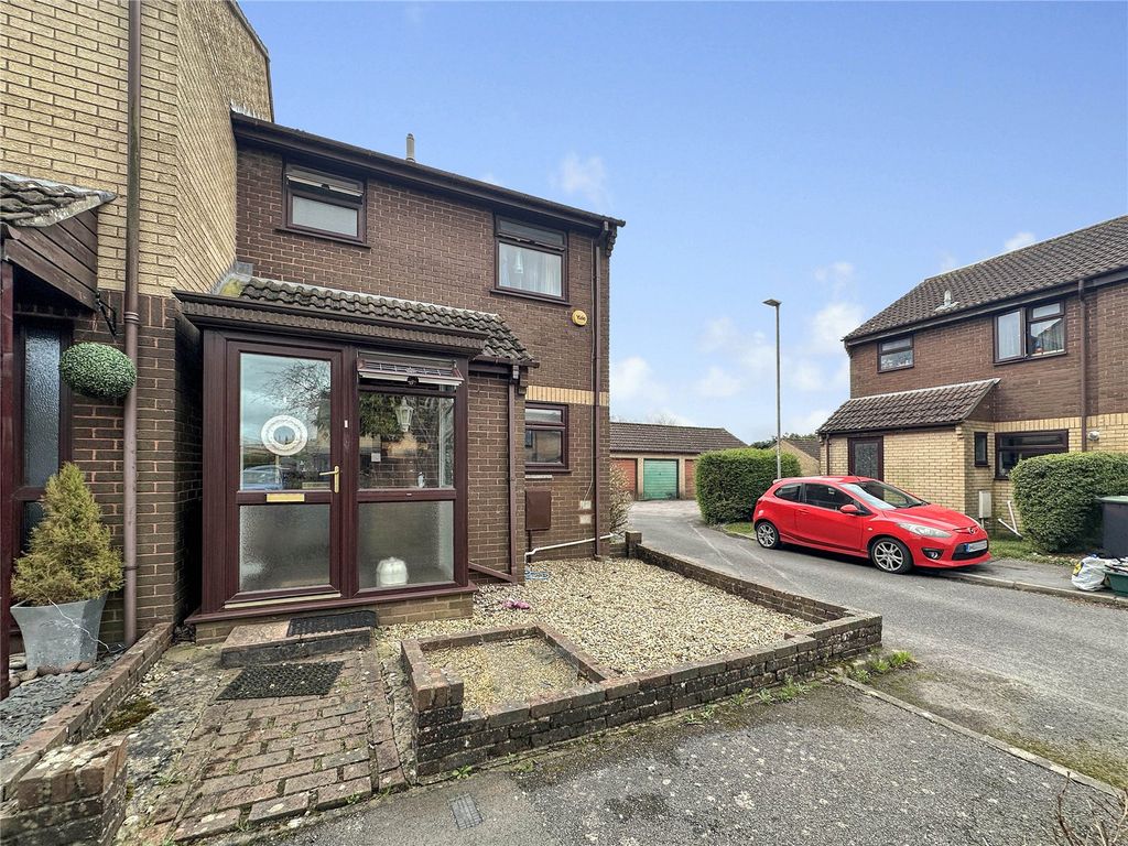 Property photo 1 of 16 Picture No. 27