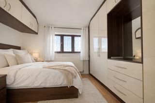 Property photo 3 of 11 5148B72B-10B3-4B0C-8Bb5-4B952197Be46 (5).Png