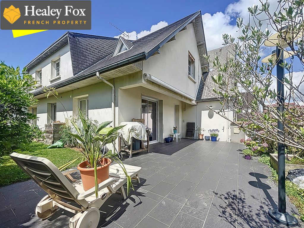 Property photo 1 of 16