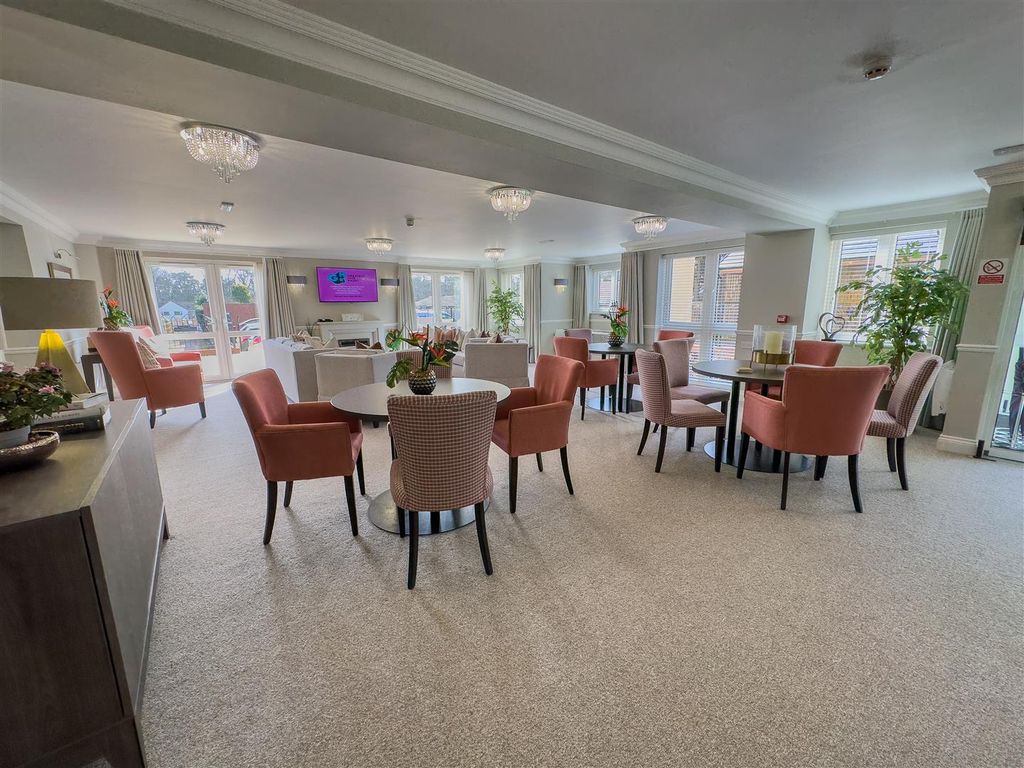 Additional image 8 of 1 bed flat for saleJubilee Lodge, Crookham Road, Fleet GU51