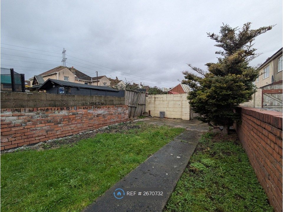 Property photo 3 of 5 Back Garden