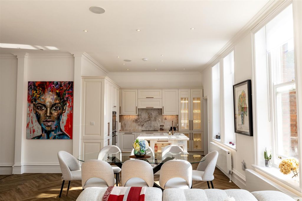 Property photo 3 of 17 3.Jpg