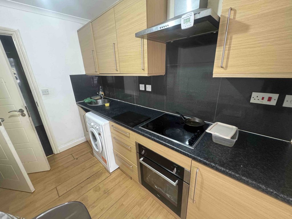 Property photo 2 of 3 Gallery