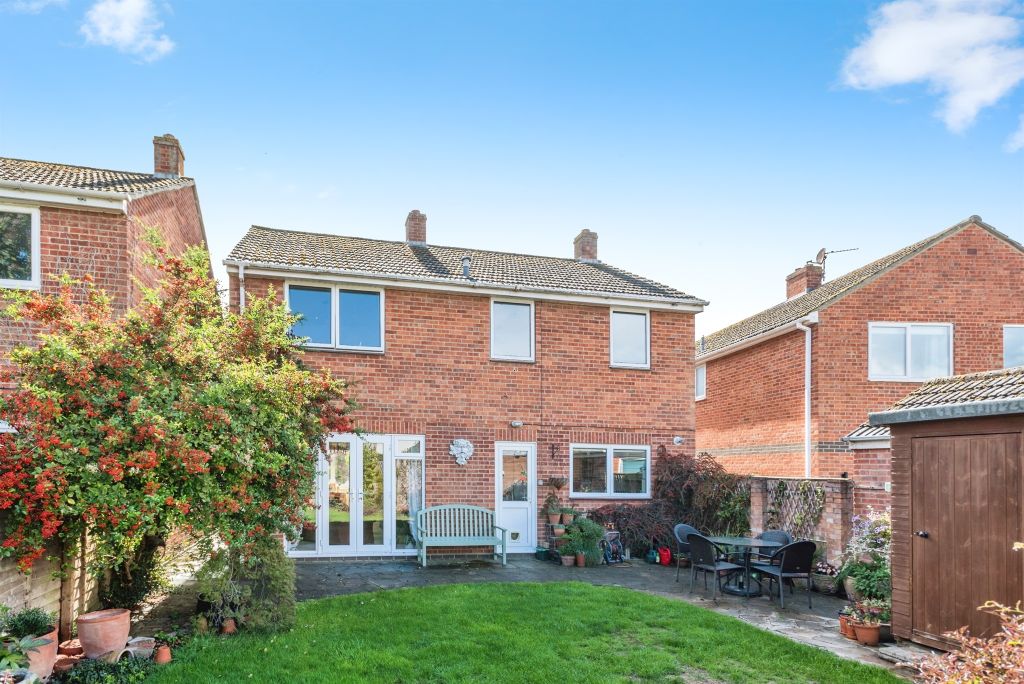 Property photo 1 of 19