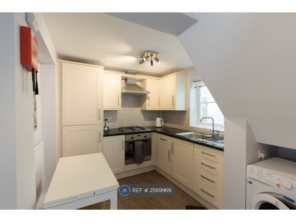 Property photo 1 of 13 Kitchen