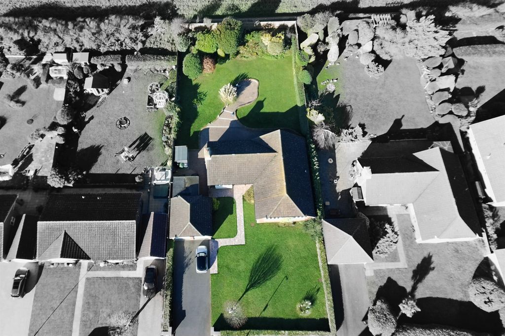 Property photo 3 of 20