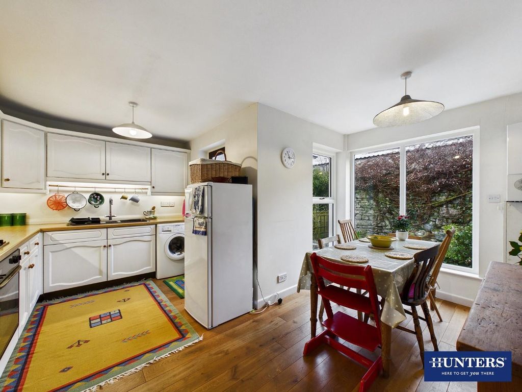 Property photo 3 of 18 Dining Room