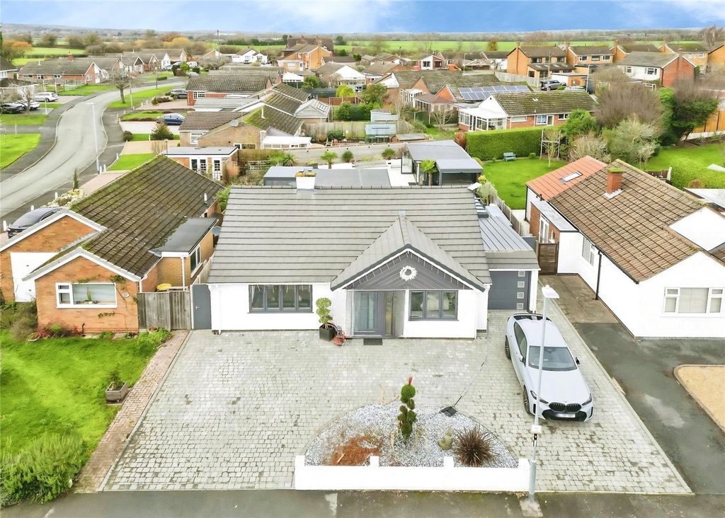 Property photo 1 of 26 Front