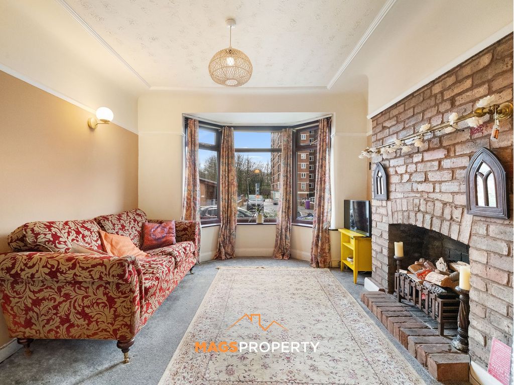 Property photo 3 of 22