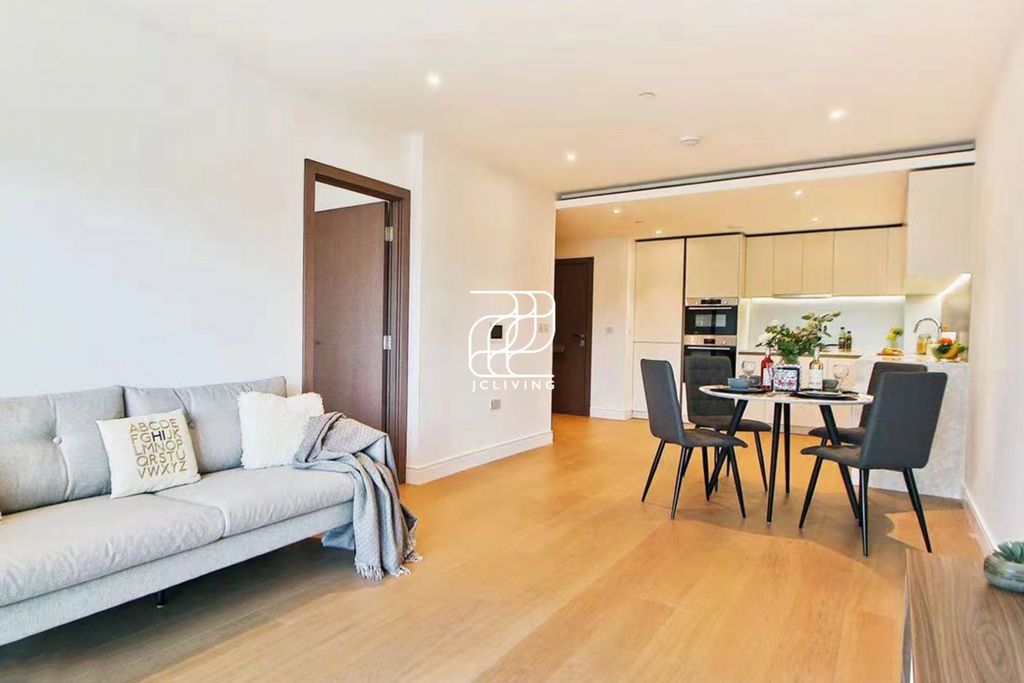Property photo 1 of 9 Fulhum Reach, Faulkner House W6