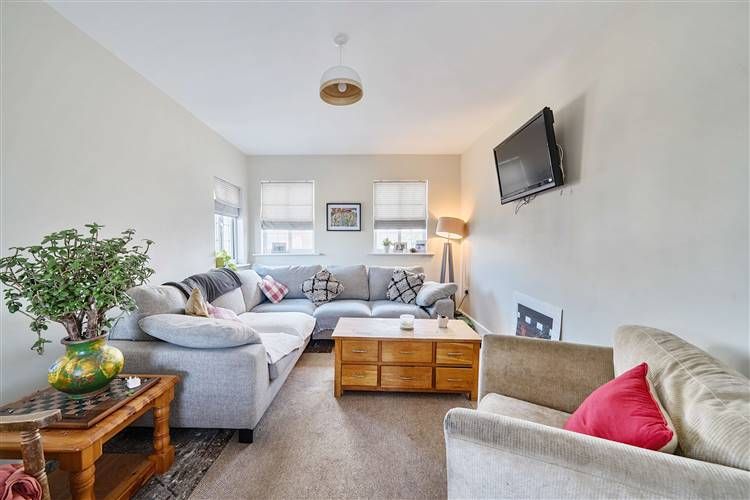 Property photo 3 of 13