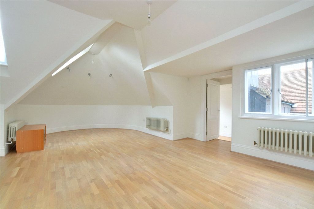 Additional image 6 of 2 bed flat to rentKingswood Mansions, 15 Newton Park Place, Chislehurst BR7