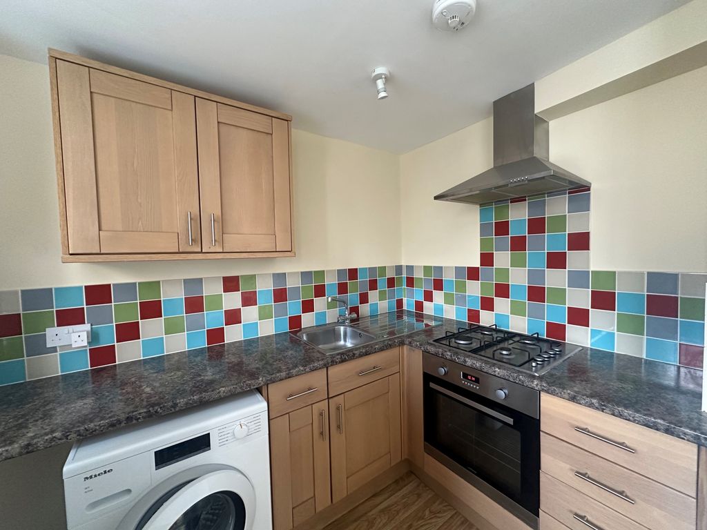 Property photo 2 of 5