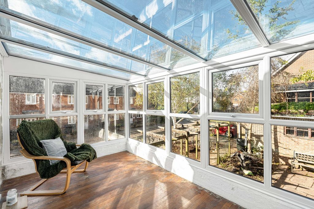 Property photo 3 of 23 Picture No. 20