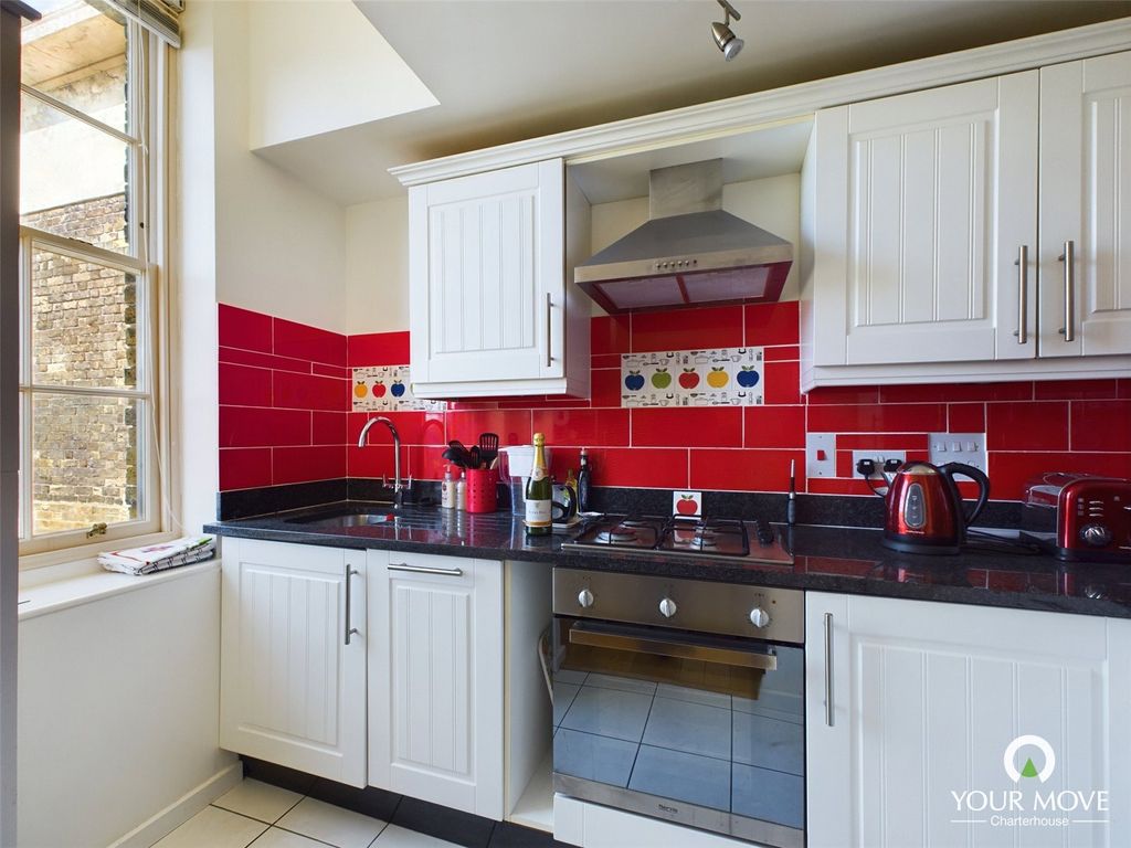 Property photo 3 of 15 Picture No. 07