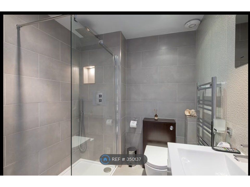 Property photo 3 of 16 Shower Room