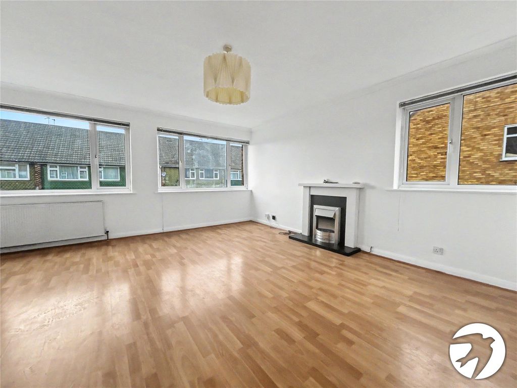Property photo 3 of 24 Picture No. 03