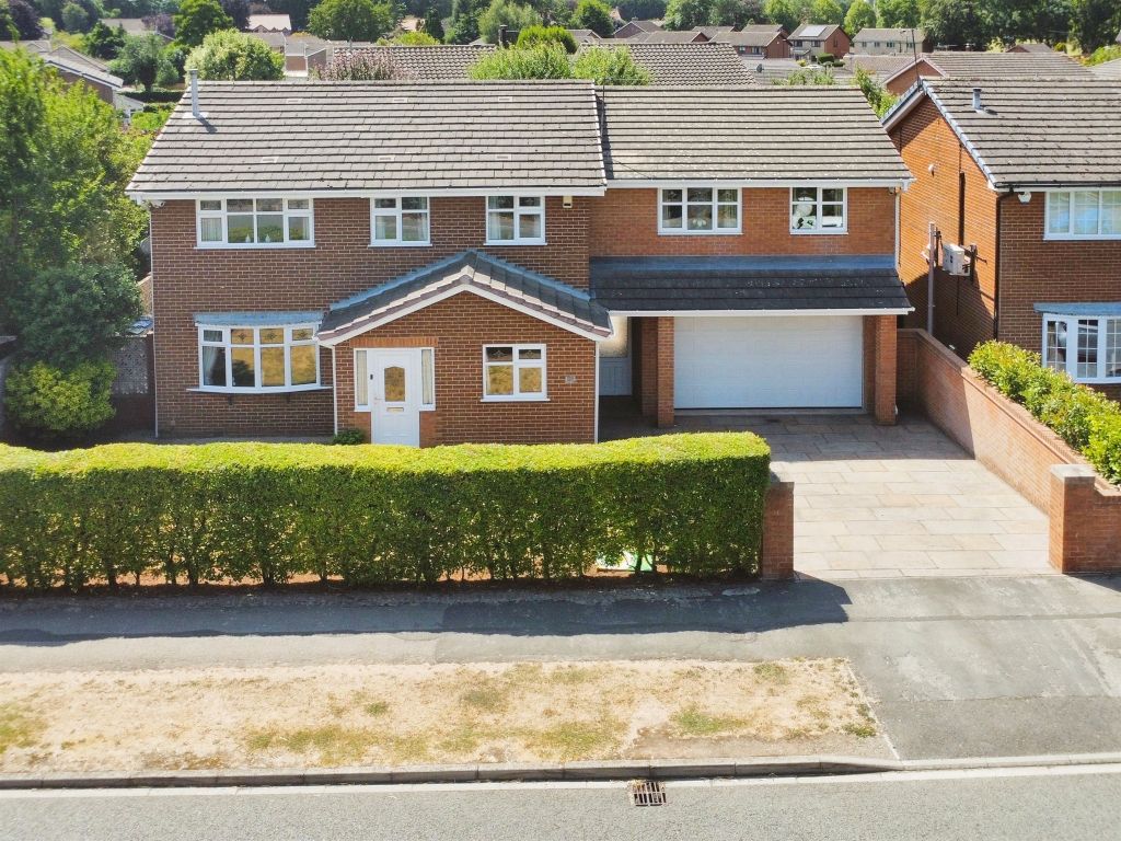 Property photo 1 of 18