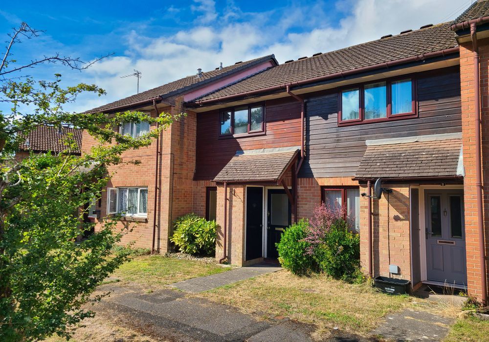 Property photo 1 of 17
