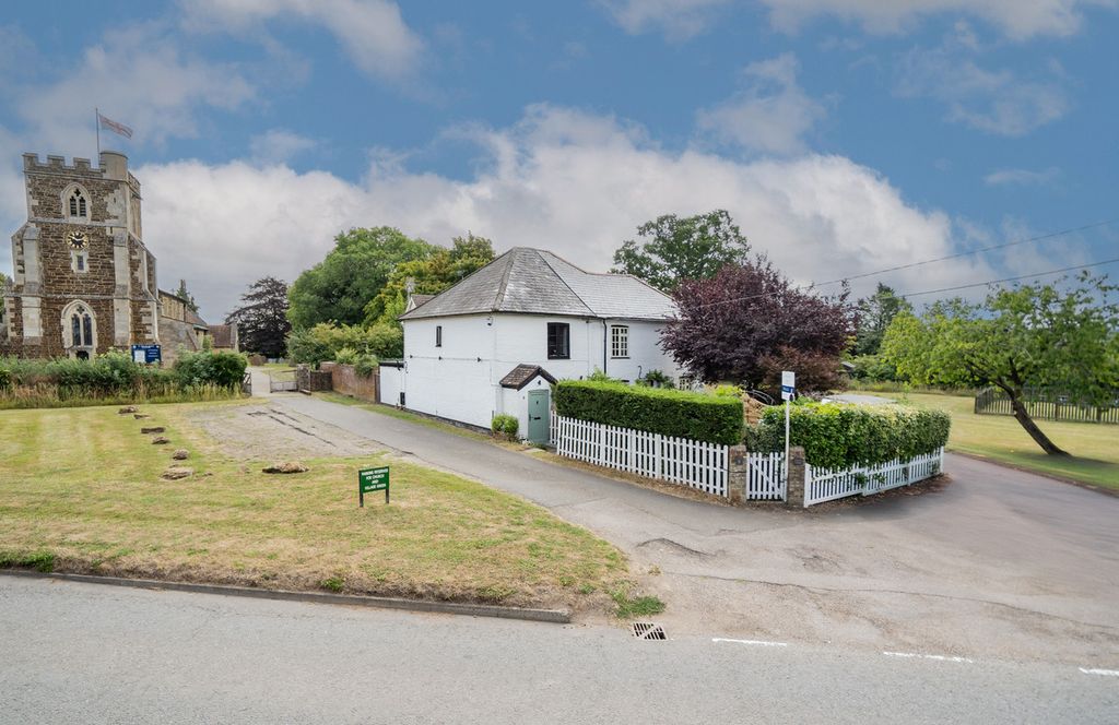 Property photo 1 of 20