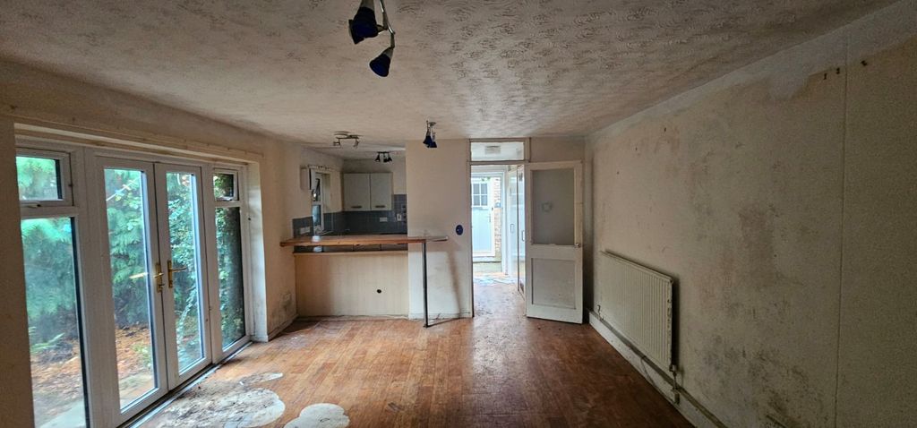 Property photo 3 of 11 Binder1.pdf_Page_04.Jpg