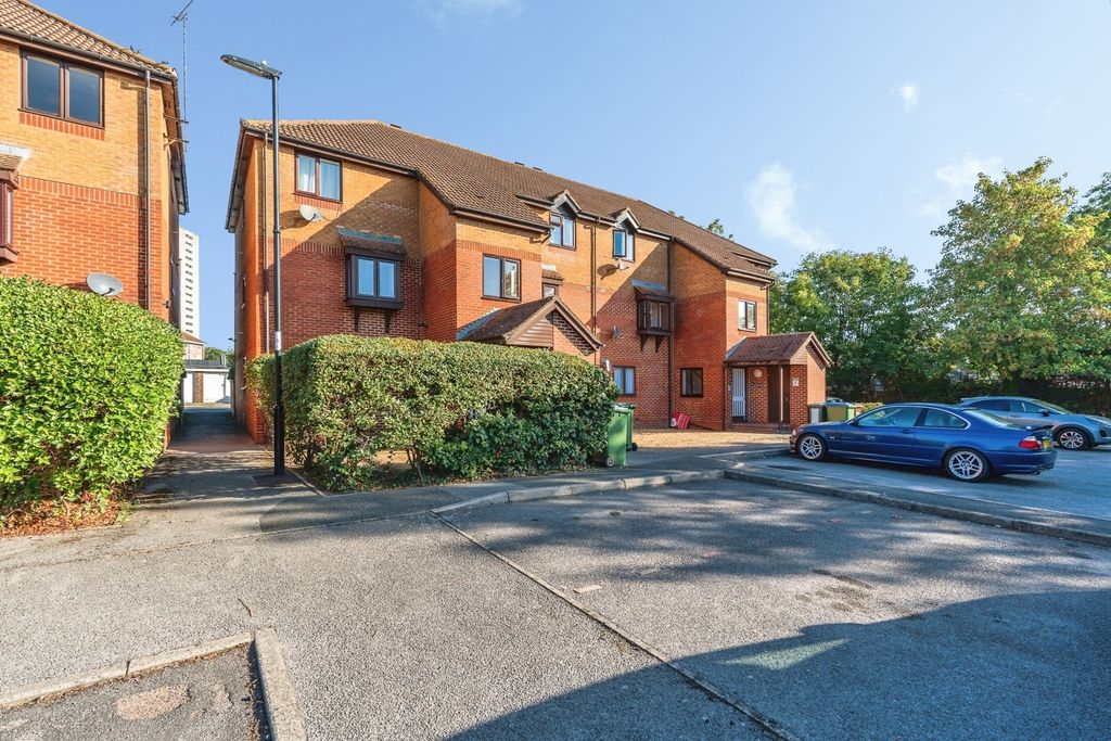 Property photo 1 of 13 Pbox-Img.Jpg