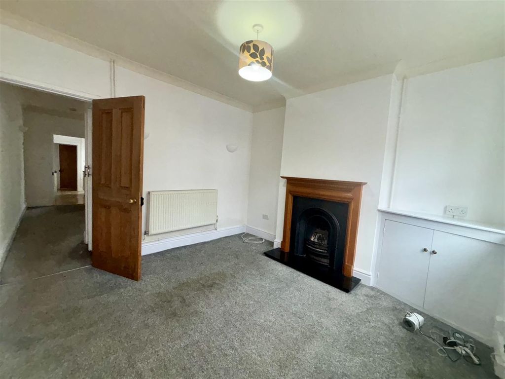 Property photo 2 of 11 Image00011.Jpeg