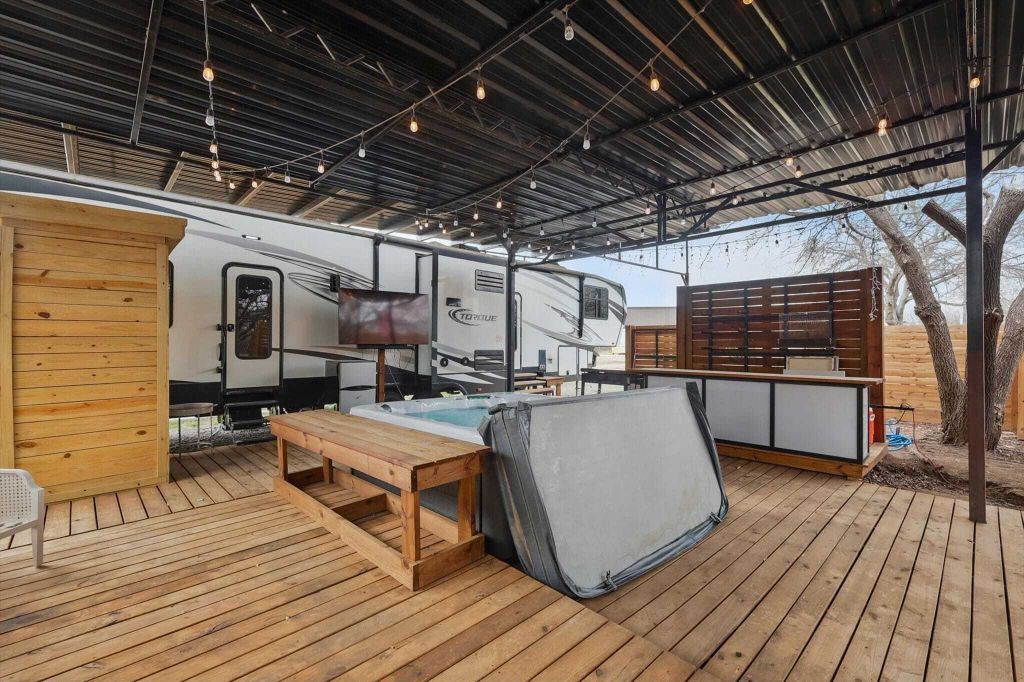 Property photo 3 of 19 <Alttext/>