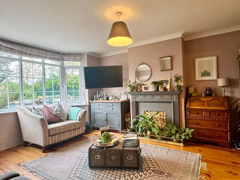 Property photo 3 of 25 Photo 2