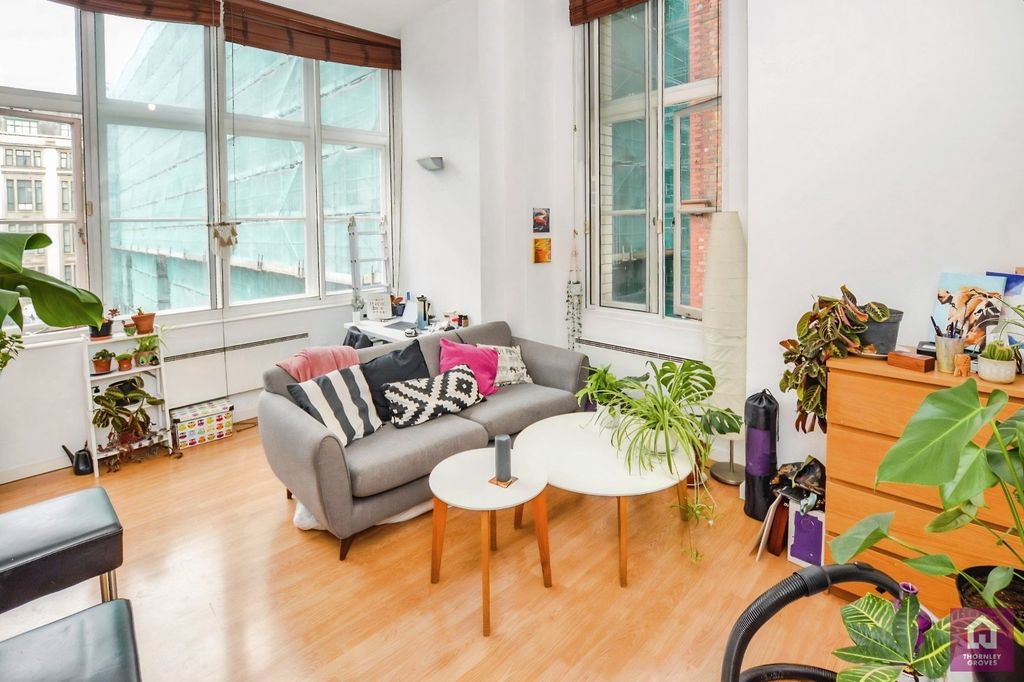 Property photo 2 of 15 Picture No. 23