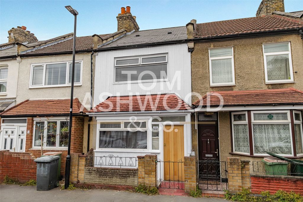 Property photo 1 of 14 Picture No. 02