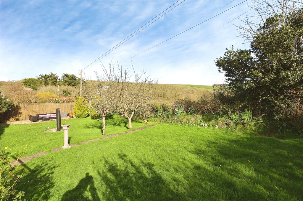 Property photo 2 of 18 Picture No. 02