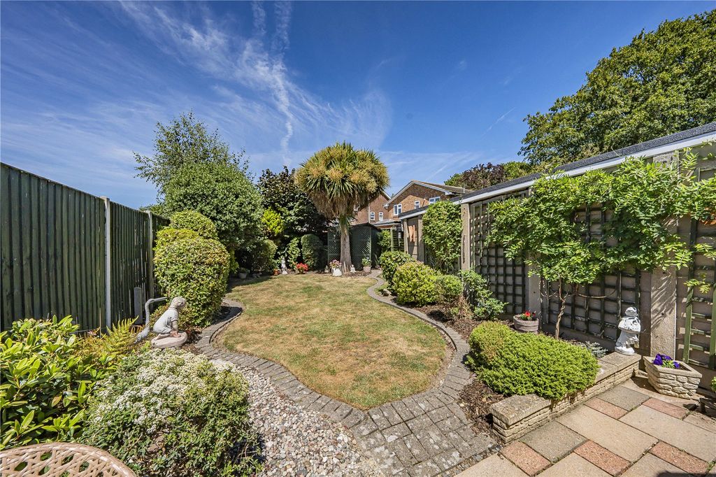 Property photo 2 of 21 Picture No. 01