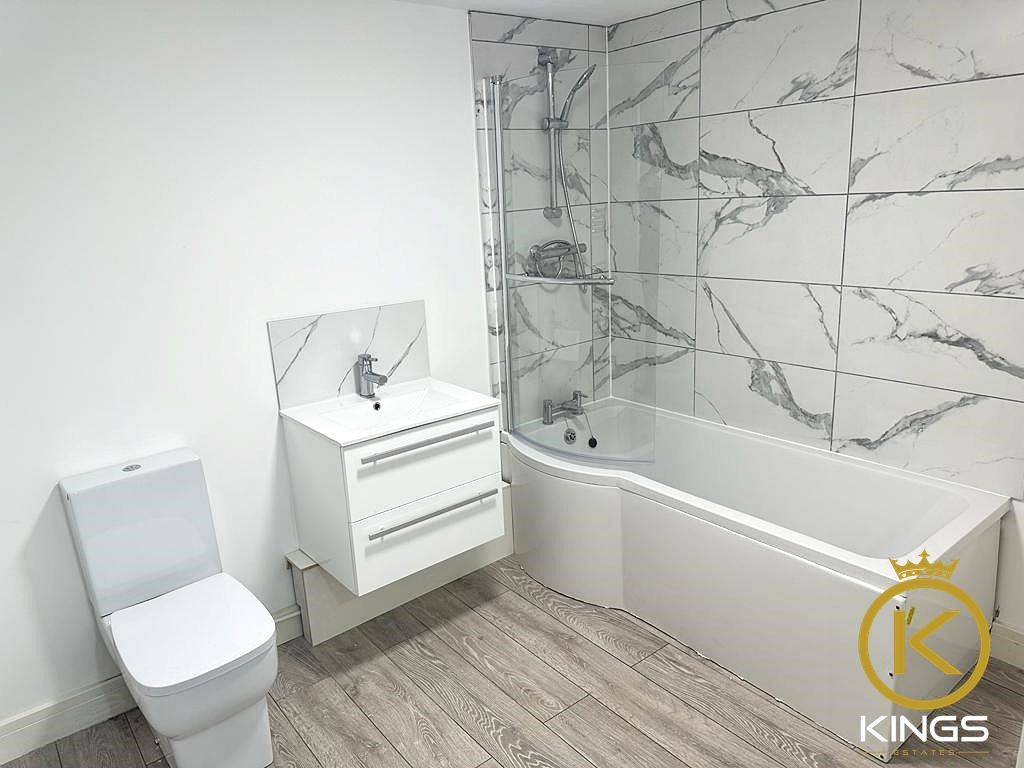 Property photo 3 of 6 4