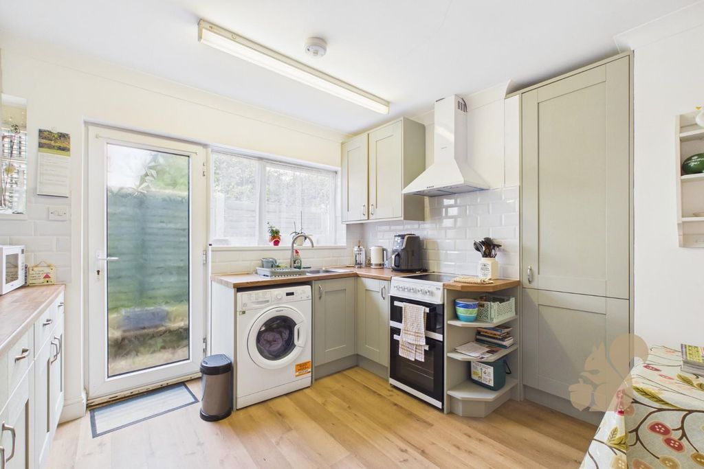 Property photo 2 of 26 Cam01659G0-Pr0730-Still004.Jpg