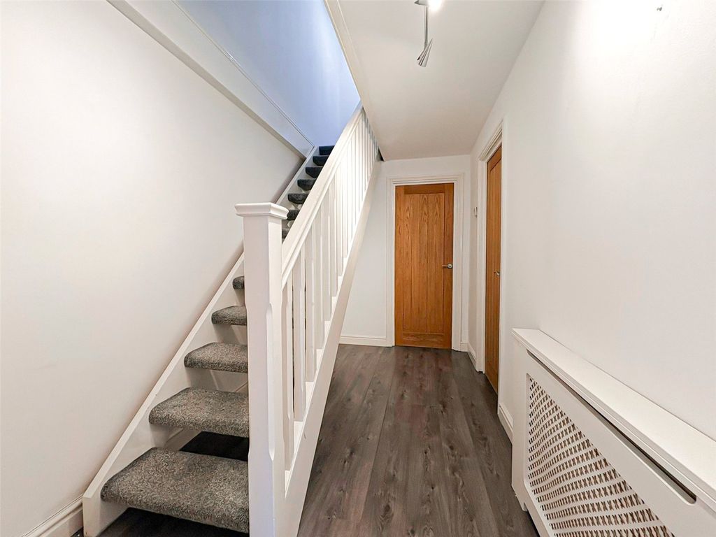 Property photo 2 of 9 Picture No. 06