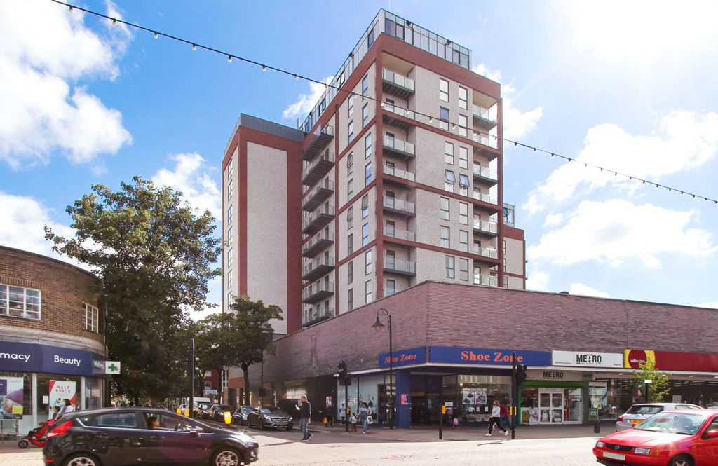 Property photo 1 of 14