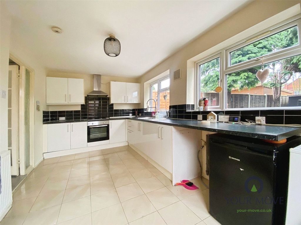 Property photo 3 of 8 Picture No. 20