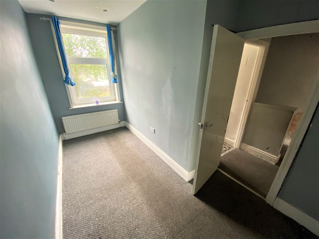 Property photo 3 of 3