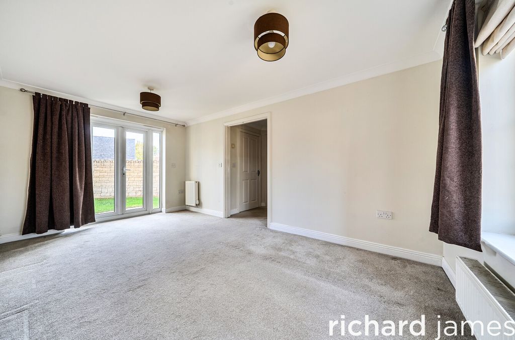 Property photo 3 of 12 Fb64Fcfce2134Ec8B38631E30Ffc268E
