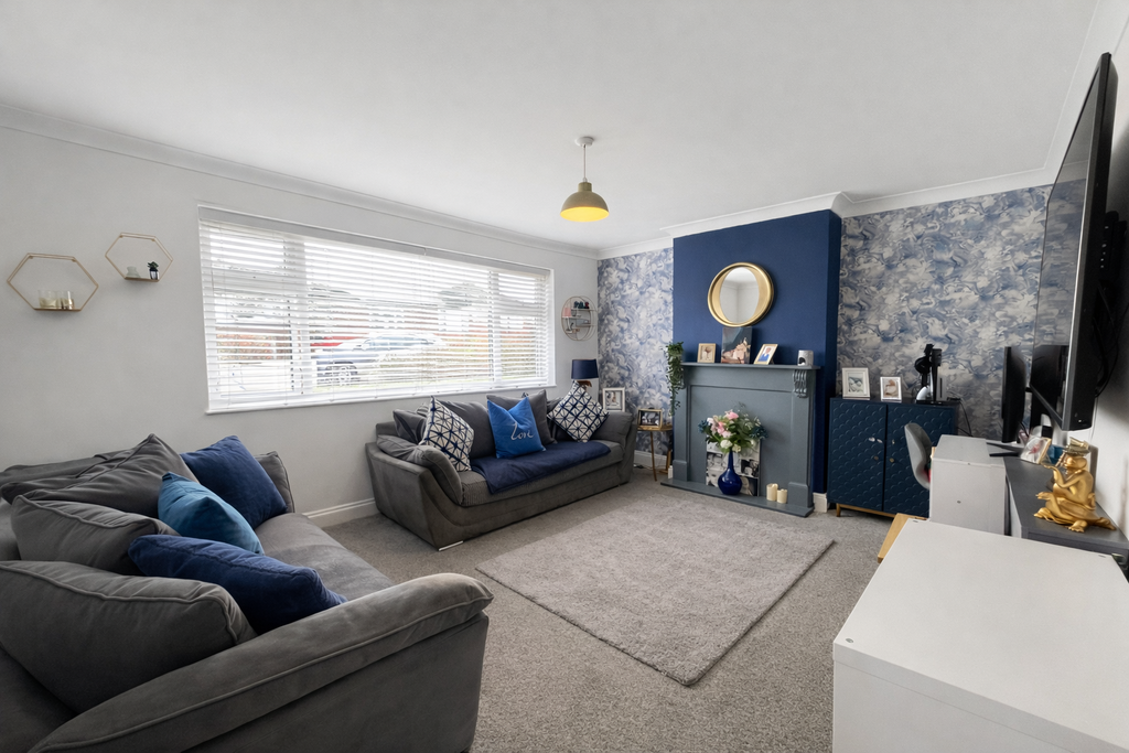 Property photo 2 of 14